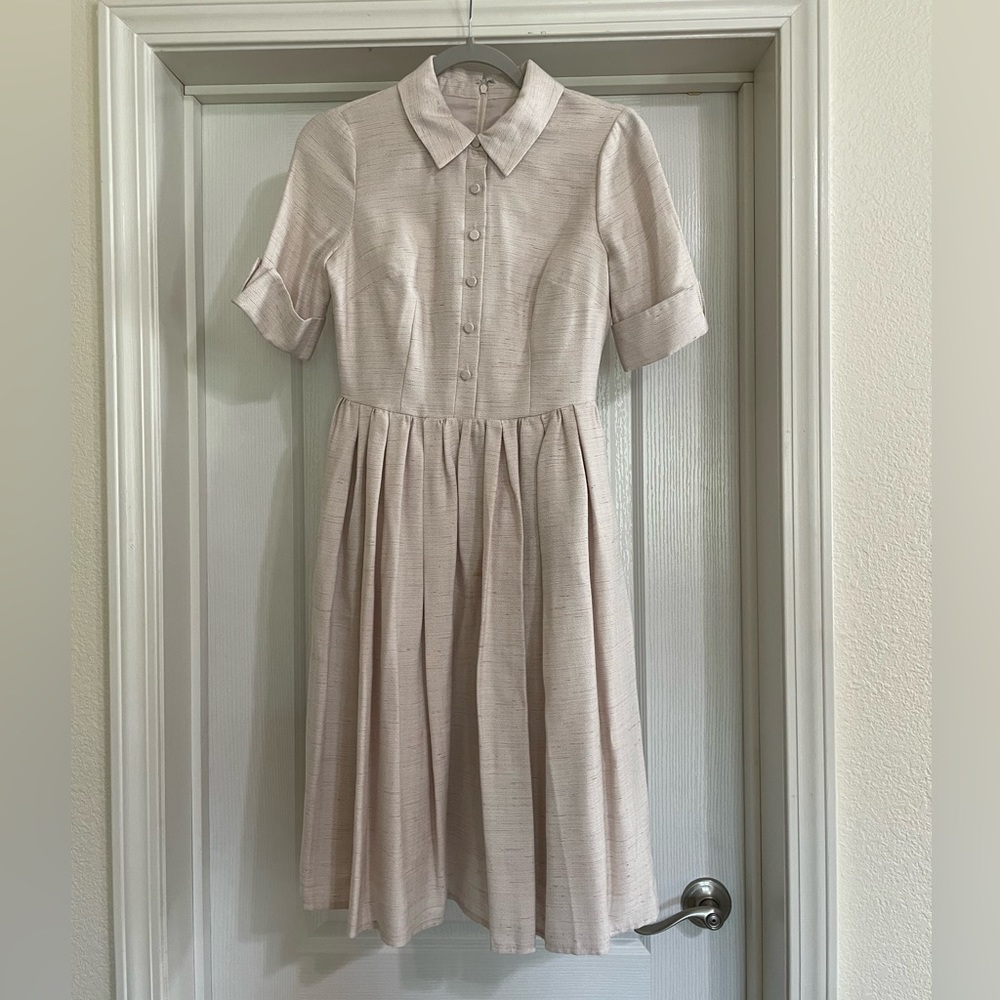 Gal meets glam collared dress